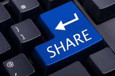 Mavi Paylaş düğmesi siyah klavye