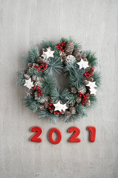 Новорічний Декор Різдвяним Вінком Номером 2021 Року Зимовий Святковий Візерунок — стокове фото