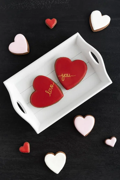 Zelfgemaakte Valentijnsdag Koekjes Vorm Van Harten Gefeliciteerd Februari — Stockfoto