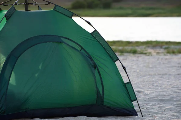 Green Tent Sandy Beach River Background Camping Trekking Hiking — Stock Photo, Image