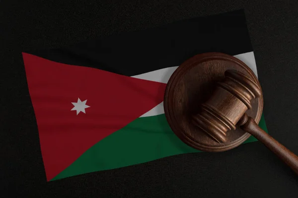 Δικαστές Γκάβελ Και Σημαία Της Ιορδανίας Νόμος Και Δικαιοσύνη Συνταγματικό — Φωτογραφία Αρχείου