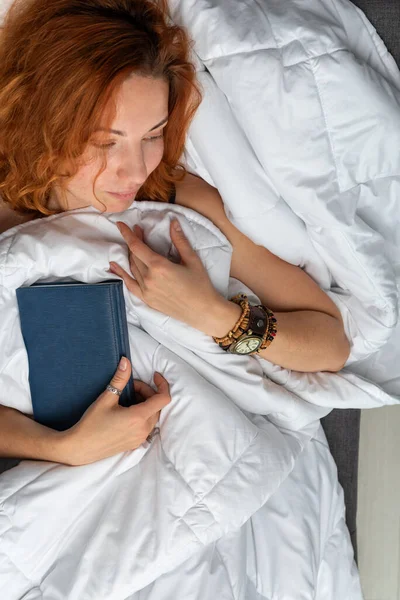Sick Young Red Haired Girl Bed Book Her Hands Tired — Stock Photo, Image