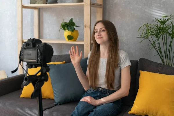 Beautiful Girl Filming Herself Vlogging Young Woman Blogger Takes Video — Stock Photo, Image