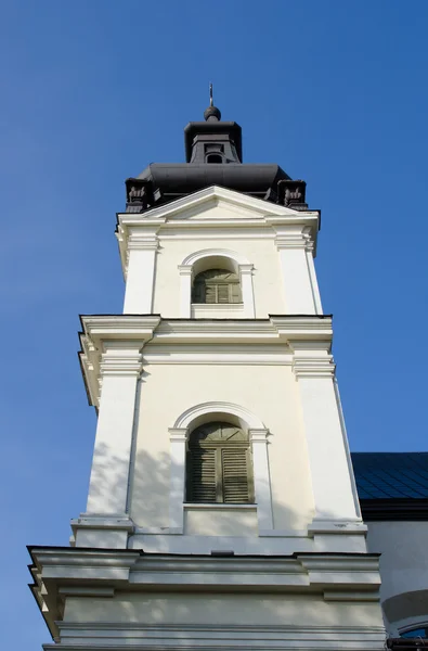 Menara Gereja St. Michael the Archangel. Tampilan samping — Stok Foto