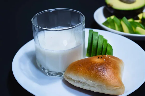 Toast Milk Avocado Homemade Breakfast Background — Stock Photo, Image