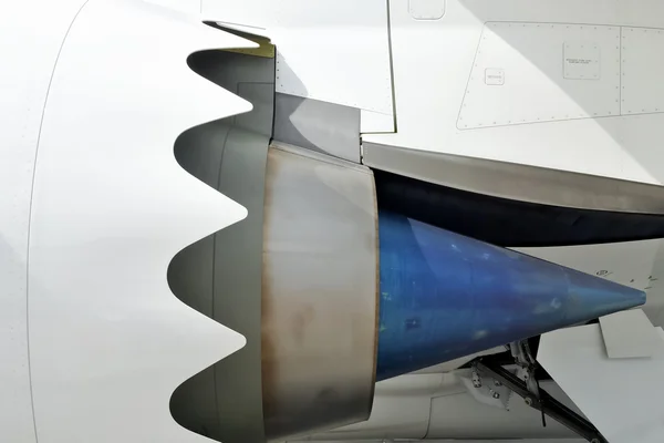 Close-up van vliegtuig motor — Stockfoto