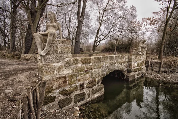 Small bridge with statues
