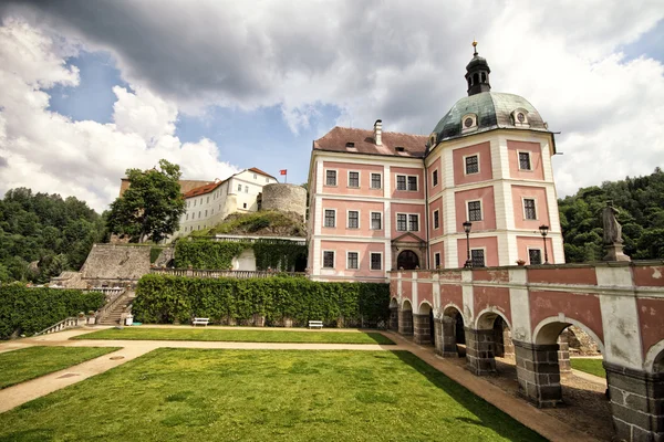 Zamek Bečove nad Teplą — Zdjęcie stockowe