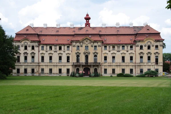 Beige chateau — Zdjęcie stockowe