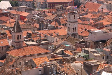 Antik kentin çatıları