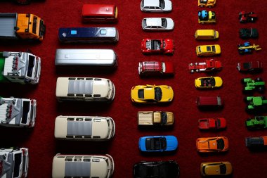 Kullanılan model arabalar üst