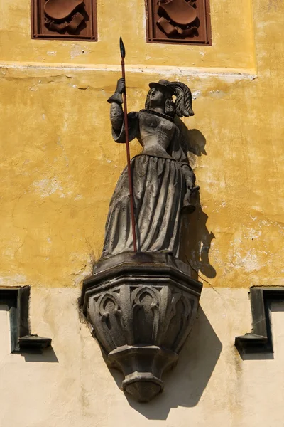 Senhora com lança — Fotografia de Stock