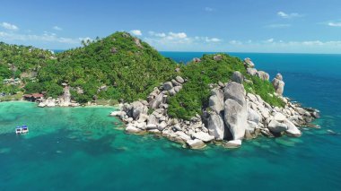 Turkuaz su, insansız hava aracı, Tayland 'da kuş bakışı göl manzarası