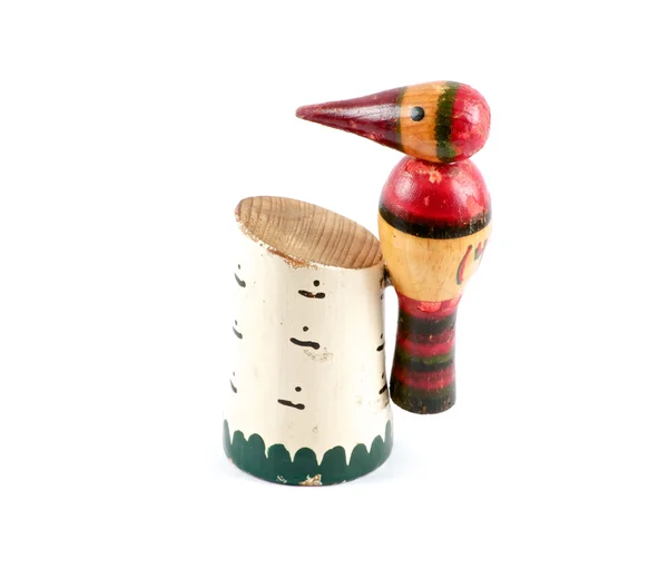 啄木鸟侧的木俑 — 图库照片