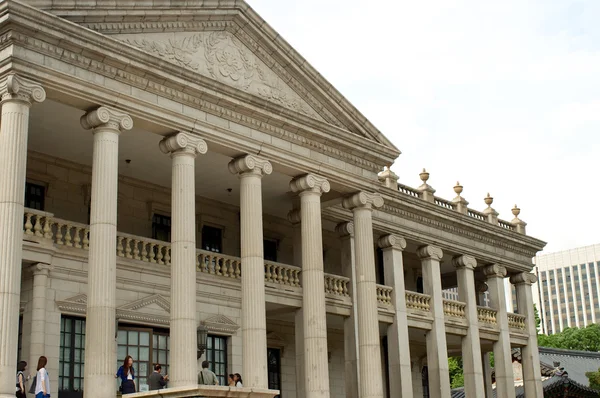 Edifício ocidental Palácio Deoksugung em Seul — Fotografia de Stock