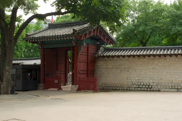 Palacio de Deoksugung en Seúl — Foto de Stock