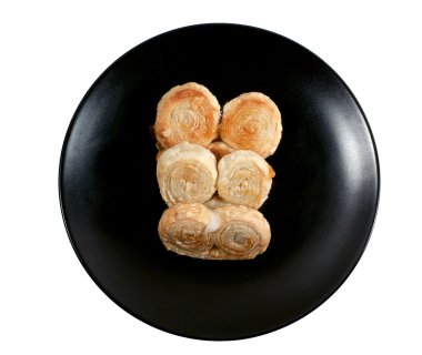 Üstten izole puf böreği