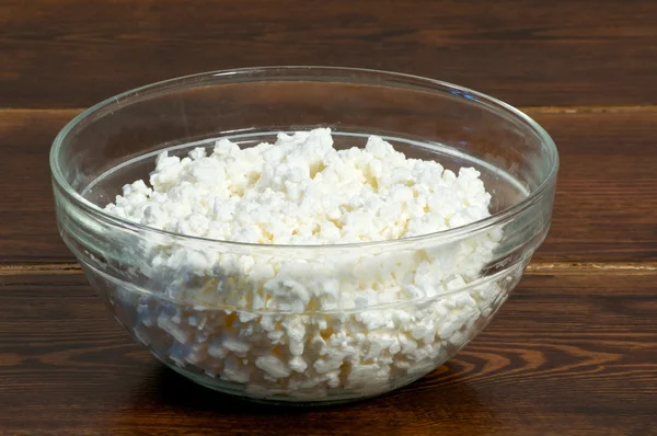 Cottage cheese in bowl close up — Stok Foto