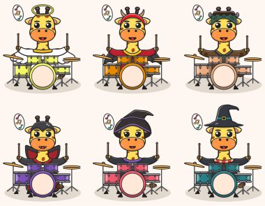 Cadılar Bayramı kostümlü şirin zürafanın Davul çalarkenki görüntüsü. Etiket, etiket, klip için iyi.