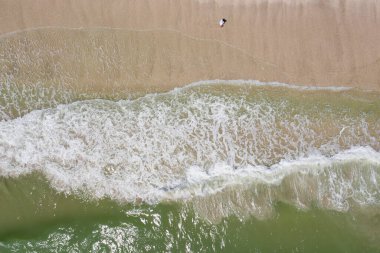 Deniz kıyısında hava manzarası