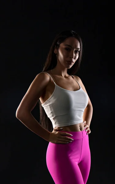 Modelo Femenino Posando Estudio Interiores — Foto de Stock