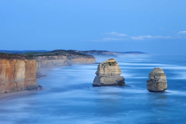 Douze apôtres sur la Great Ocean Road, Australie au crépuscule — Photo