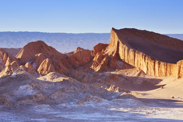 Valle de la Luna, пустеля Атакама, Чилі на заході сонця — стокове фото