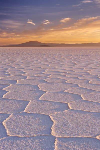 Tuz düz Salar de Uyuni gündoğumu, Bolivya