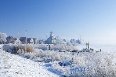 Durgerdam, Hollanda köyde donmuş bir manzara