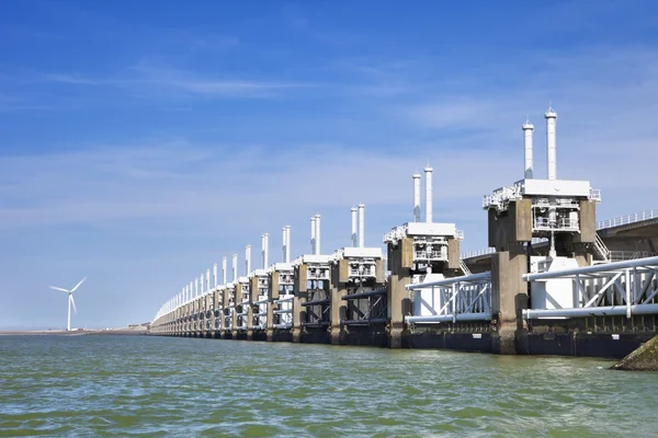 Eastern Scheldt storm barrier, clear day in Zeeland, The Netherl — Zdjęcie stockowe