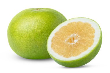 Greyfurt şekeri, yarım greyfurt şekeri ve kırpma yolu. Olgun narenciye tatlım, pomelit, pomelo, oroblanco meyveleri ve beyaz arka planda yarı izole edilmiş. Yüksek kalite fotoğraf