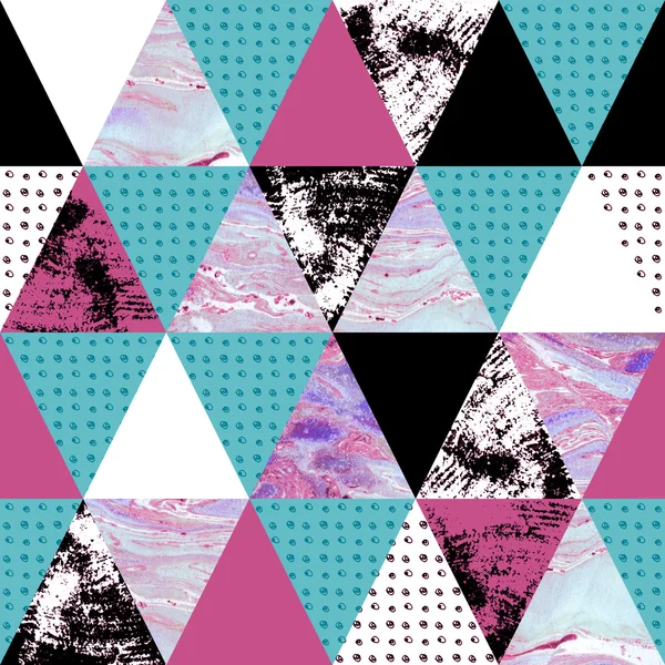 Dreieck nahtloses Muster mit Grunge und Aquarell-Texturen. — Stockfoto