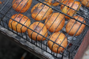 Izgara, kavrulmuş patates Barbekü