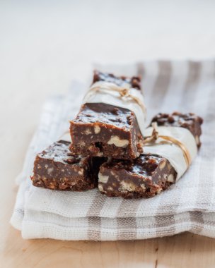 çikolatalı fındıklı, her parça ayrı ayrı paketlenmiş