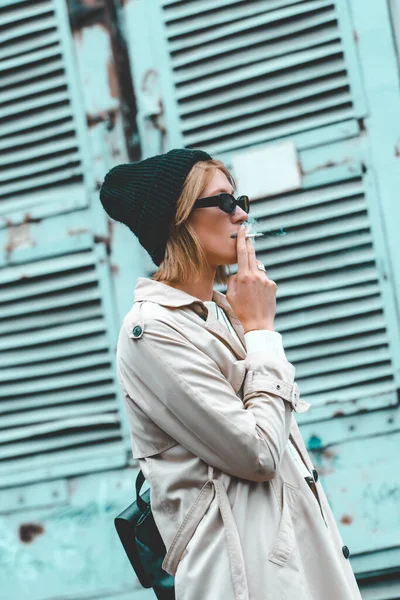 Young Stylish Woman Wearing Long Beige Coat White Boots Black — Stock Photo, Image