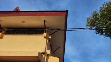 Ofis binası alt görünüm arkaplanı