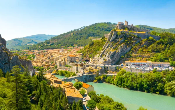 Sisteron, Alpes-de-Haute-Provence departmanında bir komün.