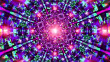 Sürekli soyut görsel efektler yaratan simetrik dekoratif motiflerle düzenlenmiş parlak geometrik parçalar içeren boyalı cam süsleme desenlerinin yinelenen arka planı.