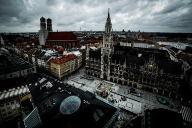 Doygunluğu azaltılmış Europe cityscape