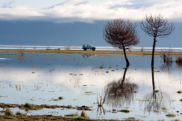 Sevan Gölü Trio yansıması