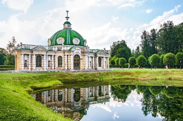 The Grotto in the residence of Sheremetevs Kuskovo — Stock Photo, Image