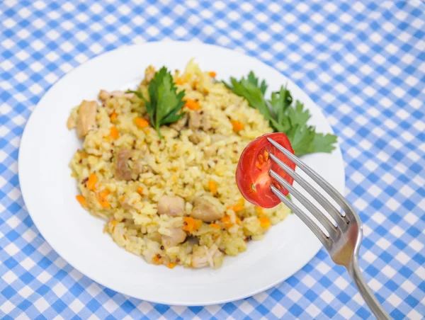 Pilaf chicken with the addition of quinoa — Stock Photo, Image