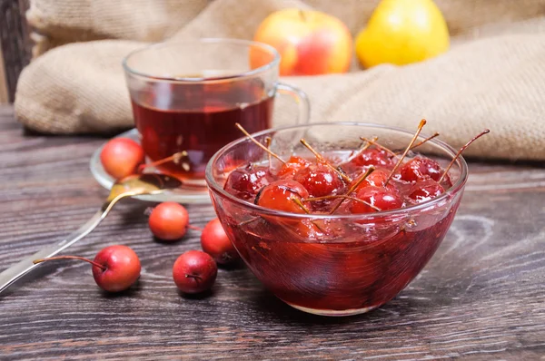 Paradise elma ve çay reçel