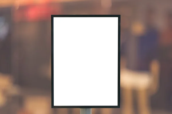 Prázdný symbol s kopií prostor pro textovou zprávu nebo obsah v moderní nákupní centrum. — Stock fotografie