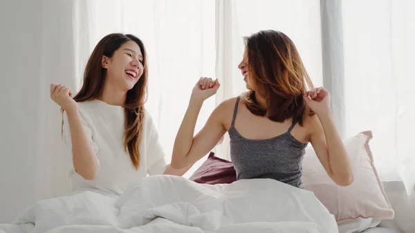 Wanita Muda Asia Yang Cantik Pasangan Lesbian Lgbt Atau Girls — Stok Foto
