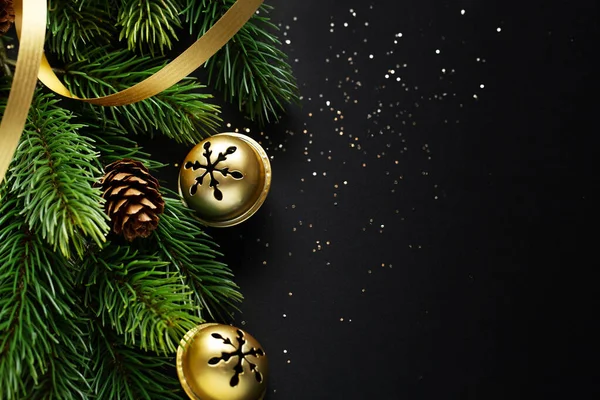 Noel Deco Köknar Karanlık Arka Planda Takılar Yakın Çekim Noel — Stok fotoğraf
