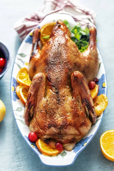 Baked Duck Vegetables Served Table Top View — Stock Photo, Image