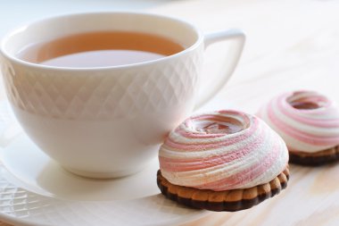 Tanımlama bilgileri ile çay fincan