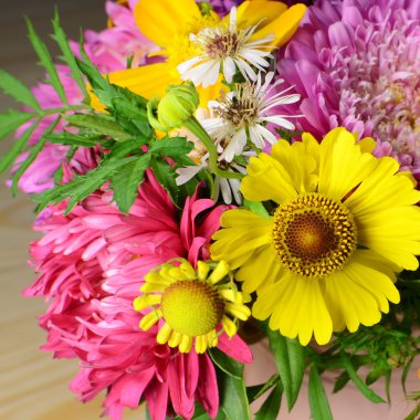 Çok renkli sonbahar buket