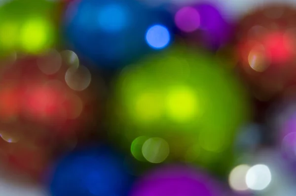 Noel ve yeni yıl, renkli toplar